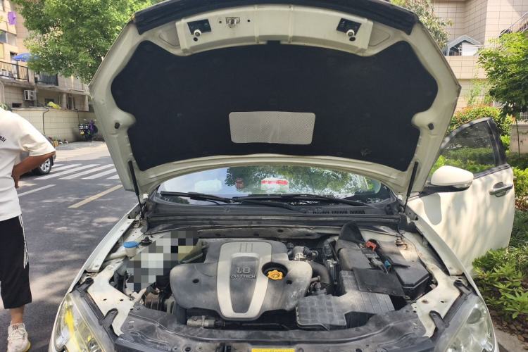 Used Roewe 550 2012 550 1.8L Manual Value Edition Engine Bay