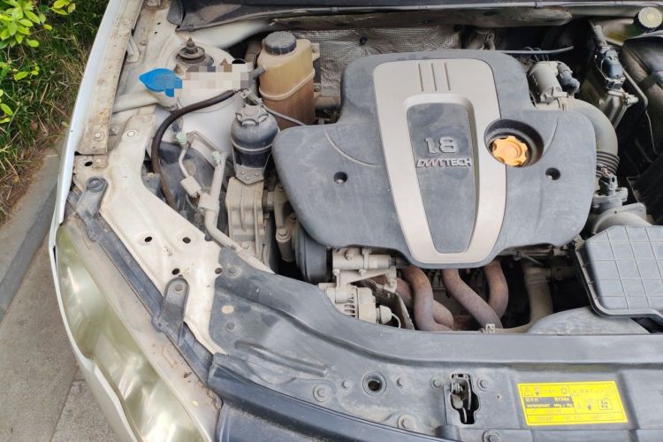 Used Roewe 550 2012 550 1.8L Automatic Value Edition Engine Bay Right