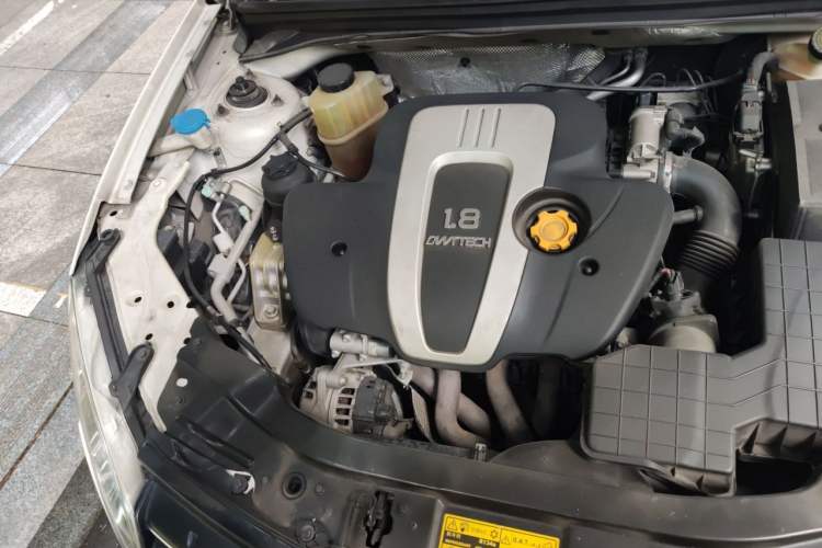 Used Roewe 550 2012 550 1.8L Automatic Value Edition Engine Bay Right