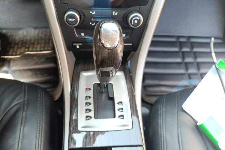 Used Roewe 550 2012 550S 1.8L Automatic Start Prestige Edition Gear Lever