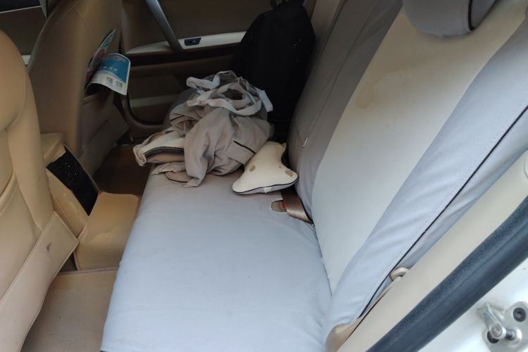 Used Roewe 550 2012 550 1.8L Automatic Value Edition Left Rear Seat