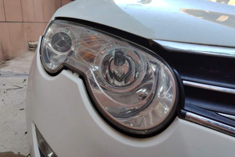 Used Roewe 550 2012 550 1.8L Automatic Value Edition Right Front Headlight