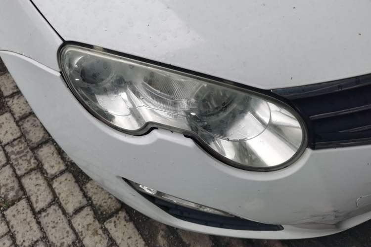Used Roewe 550 2012 550S 1.8L Automatic Start Prestige Edition Right Front Headlight