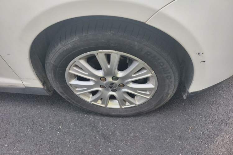 Used Roewe 550 2012 550 1.8L Manual Value Edition Right Front Wheel Hub