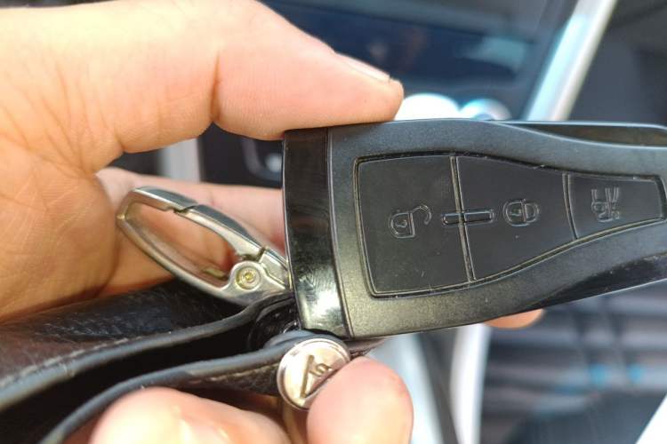 Used Roewe 550 2012 550S 1.8L Automatic Start Prestige Edition Vehicle Key