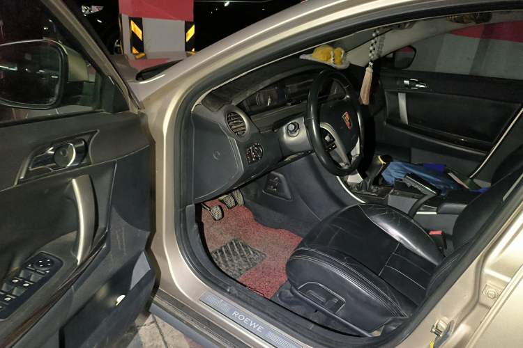 Used Roewe 550 2012 550 1.8L Manual Value Edition Driver Seat