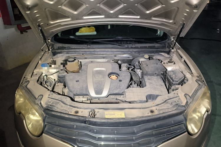 Used Roewe 550 2012 550 1.8L Manual Value Edition Engine Bay