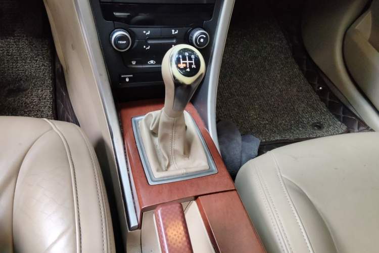 Used Roewe 550 2012 550S 1.8L Manual Qiyi Edition Gear Lever