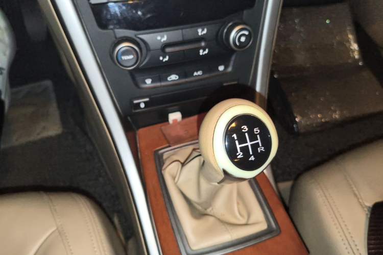 Used Roewe 550 2012 550S 1.8L Manual Qiyi Edition Gear Lever