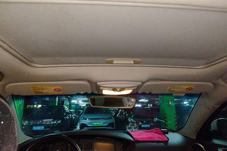 Used Roewe 550 2012 550 1.8L Automatic Value Edition Headliner