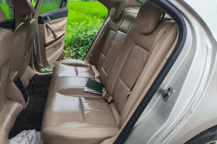 Used Roewe 550 2012 550 1.8L Automatic Value Edition Left Rear Seat