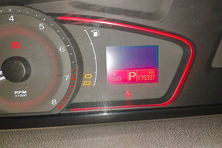 Used Roewe 550 2012 550 1.8L Automatic Value Edition Odometer Close Up