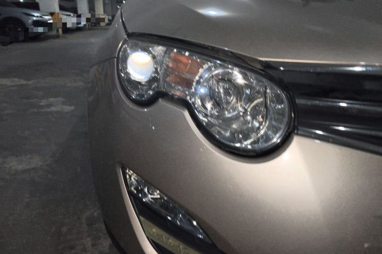 Used Roewe 550 2012 550S 1.8L Manual Qiyi Edition Right Front Headlight