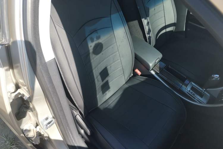 Used Roewe 550 2012 550 1.8L Automatic Value Edition Right Front Seat
