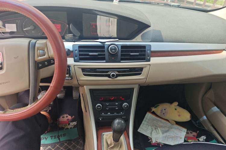 Used Roewe 550 2013 Classic Edition 550 1.8L Manual Luxury Model Audio And AC Panel