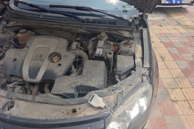 Used Roewe 550 2013 Classic Edition 550 1.8L Manual Luxury Model Engine Bay Left
