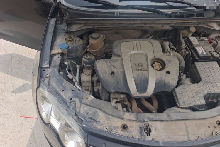 Used Roewe 550 2013 Classic Edition 550 1.8L Manual Luxury Model Engine Bay Right