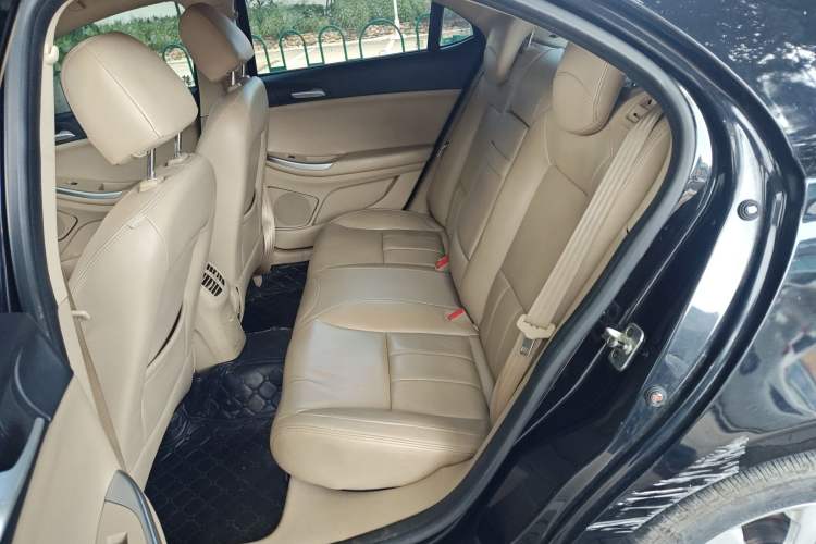 Used Roewe 550 2013 550S 1.8L Automatic Start-Zhen Edition Interior 4