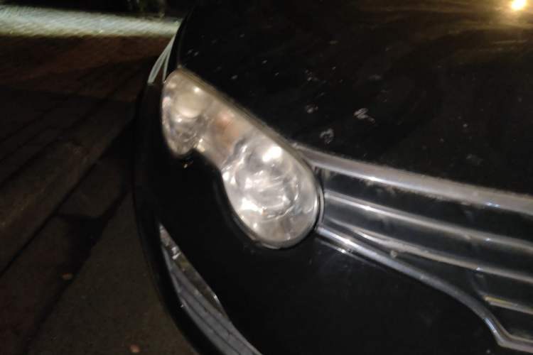 Used Roewe 550 2013 Classic Edition 550 1.8L Automatic Luxury Model Right Front Headlight