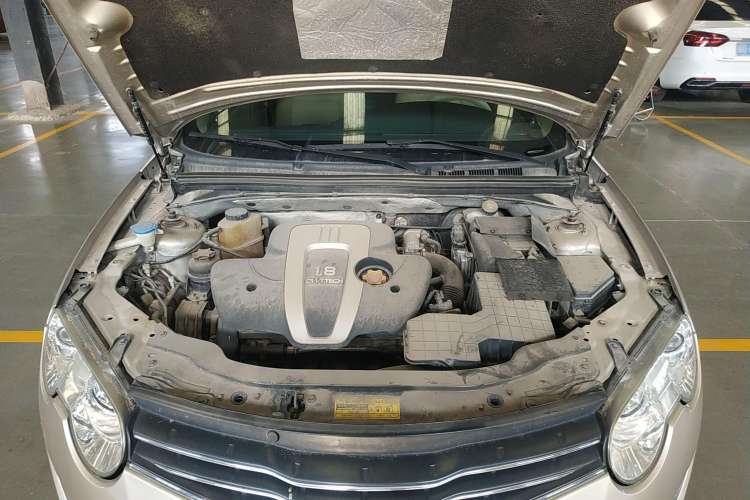 Used Roewe 550 2013 Classic Edition 550 1.8L Manual Fashion Model Engine Bay