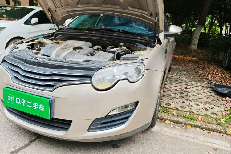Used Roewe 550 2013 Classic Edition 550 1.8L Automatic Luxury Model Engine Bay Left
