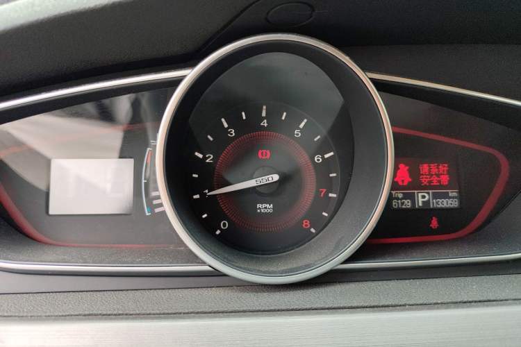 Used Roewe 550 2013 550D 1.8T Automatic Premium Edition Instrument Cluster