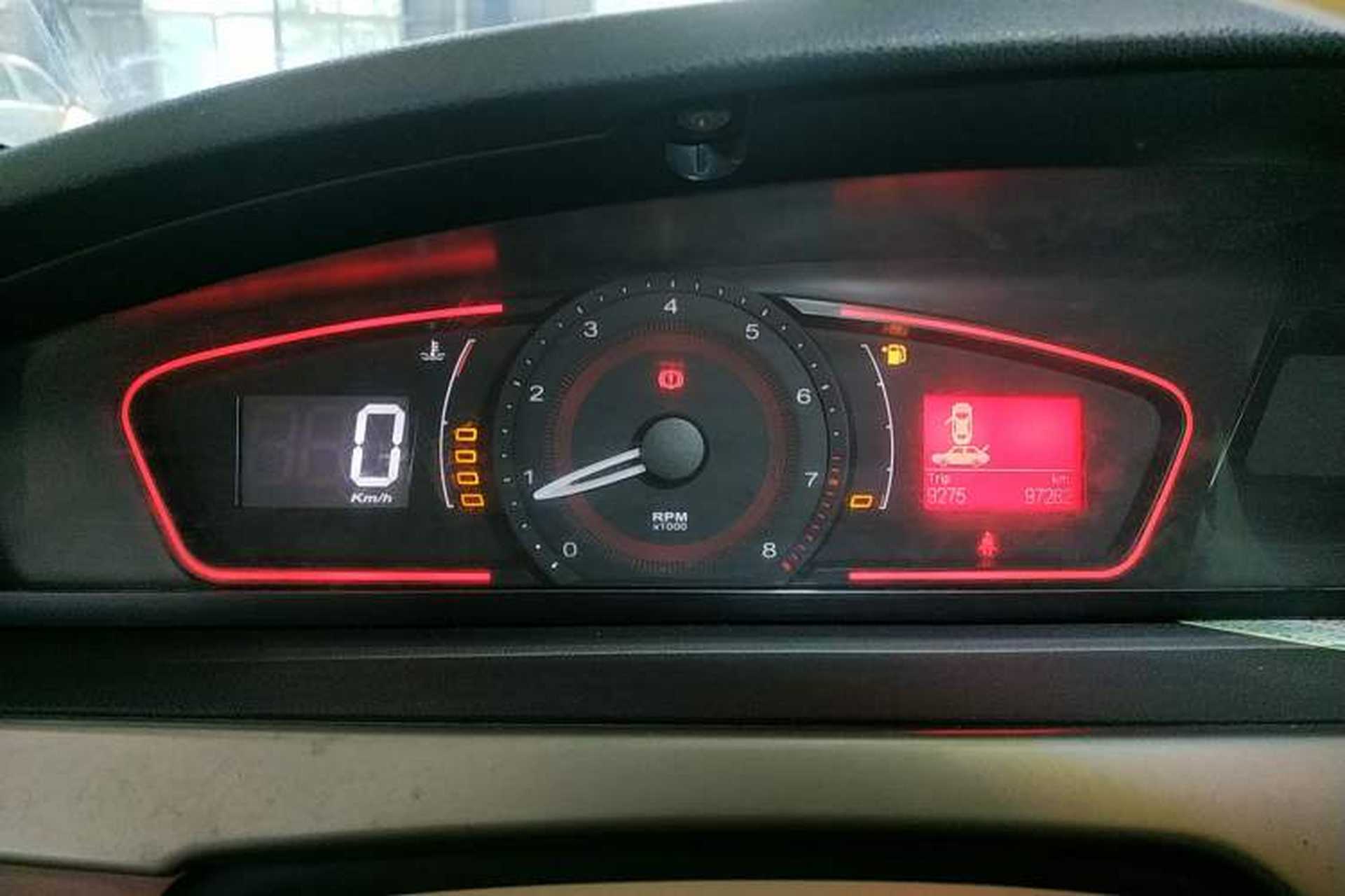 Used Roewe 550 2013 Classic Edition 550 1.8L Manual Fashion Model Instrument Cluster