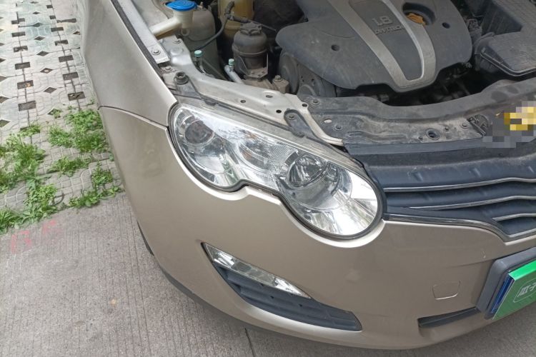 Used Roewe 550 2013 Classic Edition 550 1.8L Manual Fashion Model Right Front Headlight