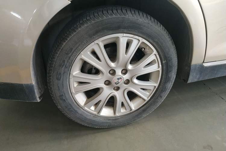 Used Roewe 550 2013 Classic Edition 550 1.8L Manual Fashion Model Right Rear Wheel Hub