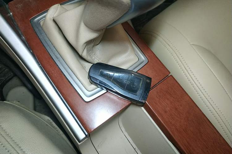 Used Roewe 550 2013 Classic Edition 550 1.8L Manual Fashion Model Vehicle Key