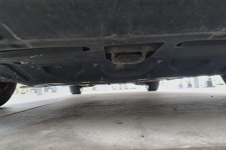 Used Roewe 550 2013 Classic Edition 550 1.8L Automatic Fashion Model Chassis Front