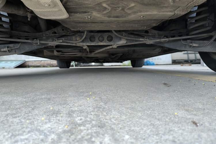 Used Roewe 550 2013 Classic Edition 550 1.8L Automatic Fashion Model Chassis Rear
