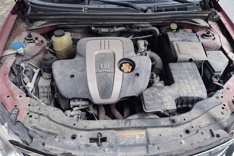 Used Roewe 550 2013 Classic Edition 550 1.8L Automatic Luxury Model Engine Bay
