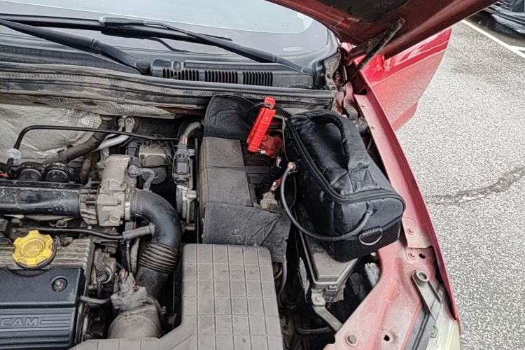 Used Roewe 550 2013 Classic Edition 550 1.8L Automatic Luxury Model Engine Bay Left