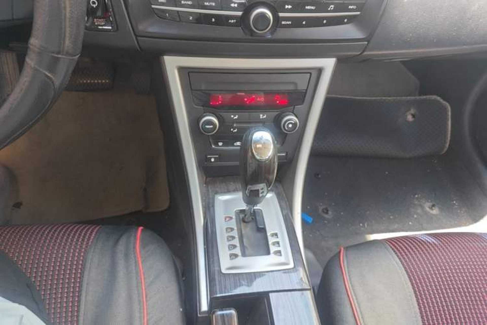 Used Roewe 550 2013 Classic Edition 550 1.8L Automatic Fashion Model Gear Lever