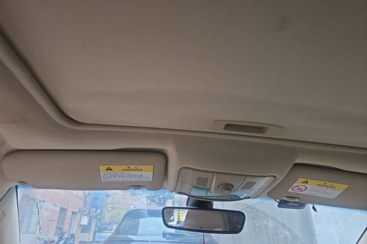 Used Roewe 550 2013 550G 1.8T Automatic Prestige Edition Headliner