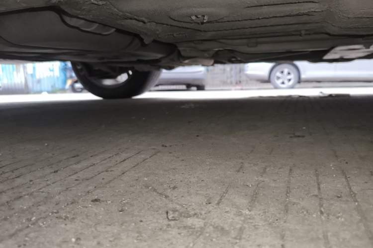 Used Roewe 550 2013 550D 1.8T Automatic Premium Edition Chassis Rear Right
