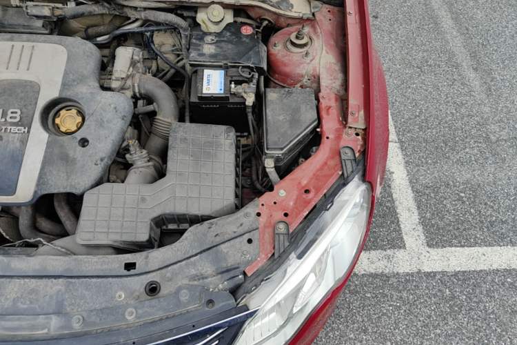 Used Roewe 550 2013 550S 1.8L Manual Qiyi Edition Engine Bay Left