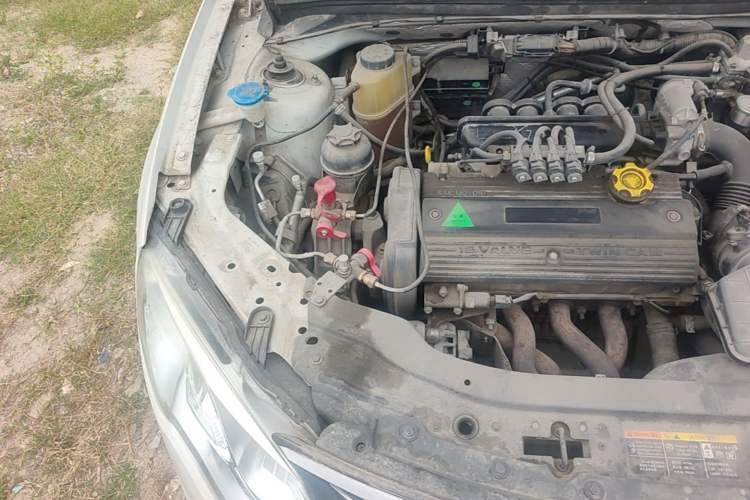 Used Roewe 550 2013 550S 1.8L Manual Qiyi Edition Engine Bay Right