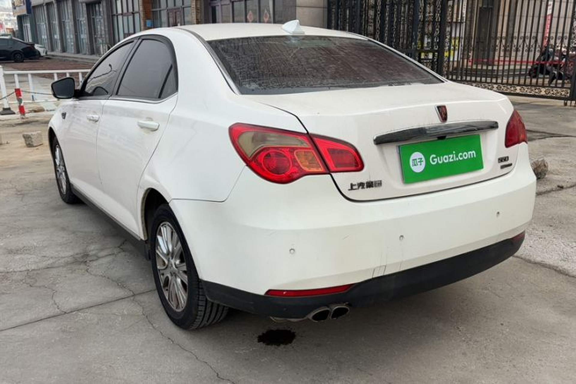 Used Roewe 550 2013 Classic Edition 550 1.8L Automatic Fashion Model Exterior 2