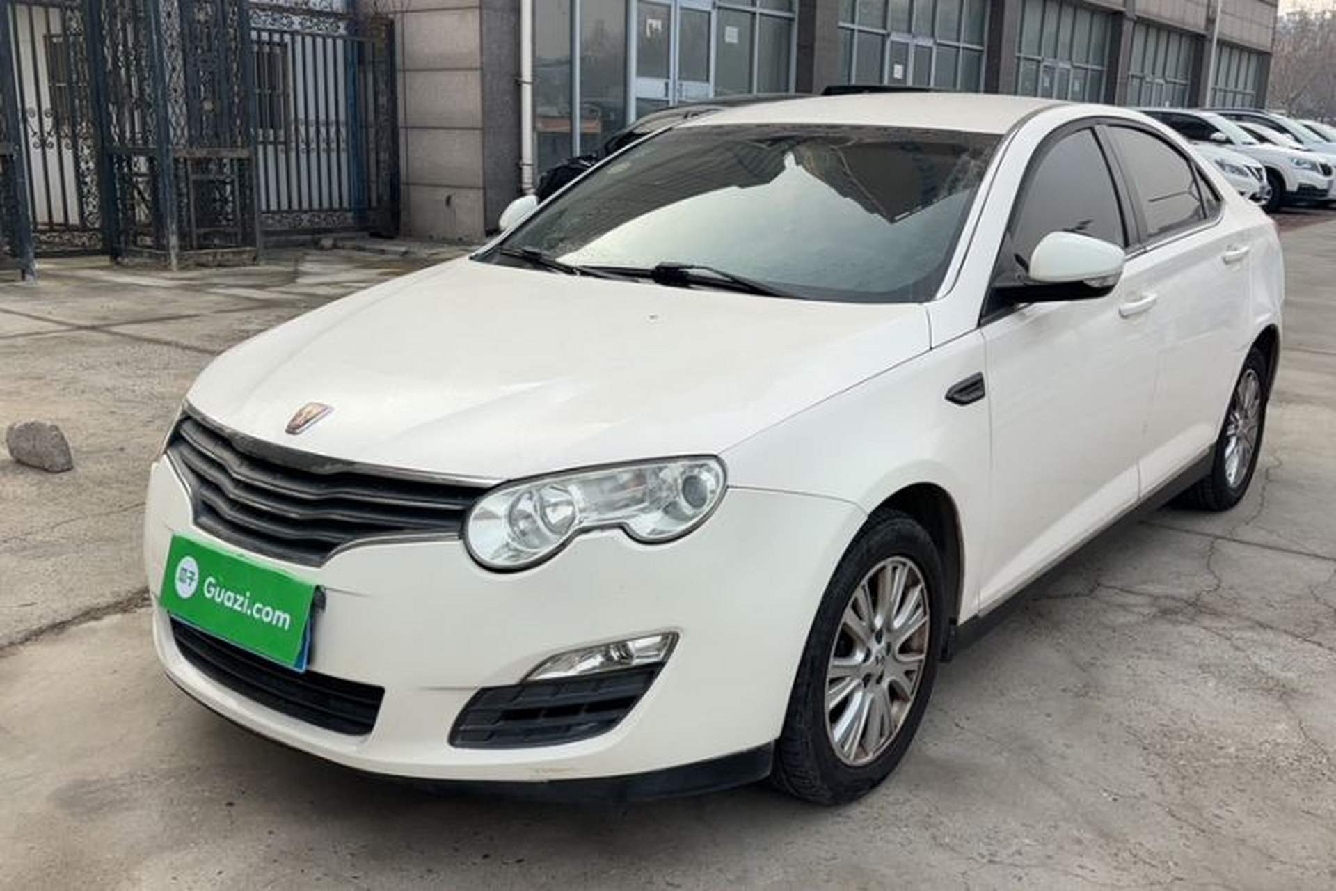 Used Roewe 550 2013 Classic Edition 550 1.8L Automatic Fashion Model Front Left 45 Deg