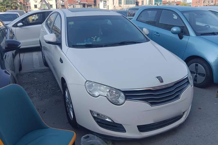 Used Roewe 550 2013 Classic Edition 550 1.8L Automatic Luxury Model Front Right 45 Deg