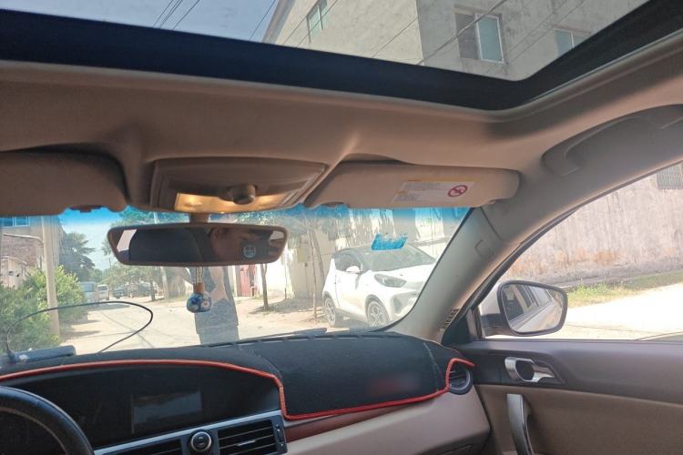 Used Roewe 550 2013 Classic Edition 550 1.8L Automatic Luxury Model Headliner