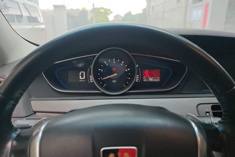 Used Roewe 550 2013 550S 1.8L Automatic Start-Zhen Edition Instrument Cluster