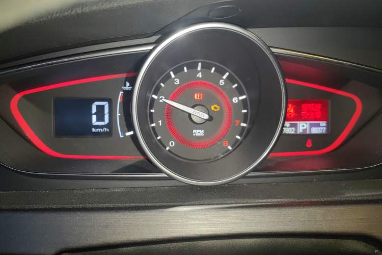 Used Roewe 550 2013 550D 1.8T Automatic Premium Edition Instrument Cluster