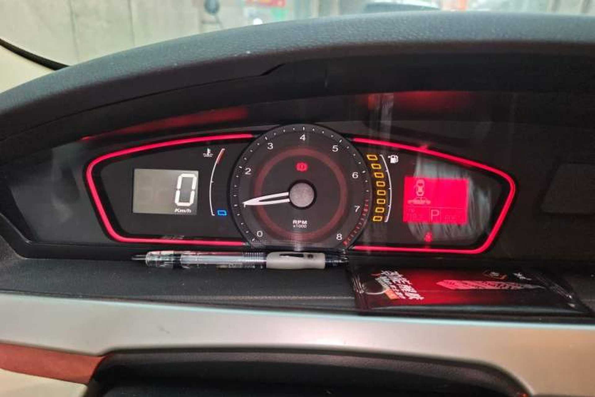 Used Roewe 550 2013 Classic Edition 550 1.8L Automatic Fashion Model Instrument Cluster