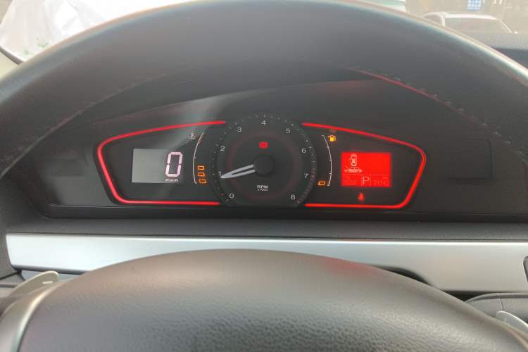 Used Roewe 550 2013 Classic Edition 550 1.8L Automatic Luxury Model Instrument Cluster