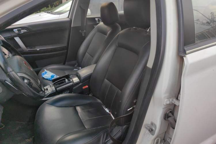 Used Roewe 550 2013 Classic Edition 550 1.8L Automatic Fashion Model Left Front Seat