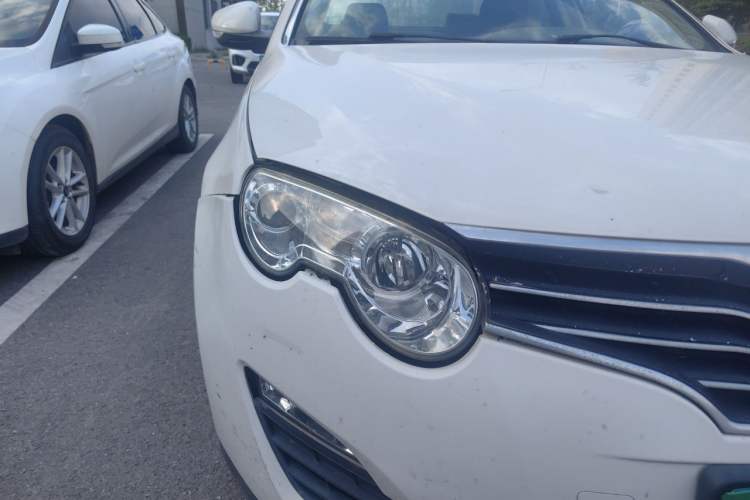 Used Roewe 550 2013 Classic Edition 550 1.8L Automatic Fashion Model Right Front Headlight