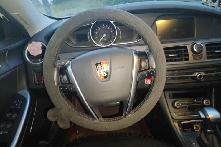 Used Roewe 550 2013 550D 1.8T Automatic Premium Edition Steering Wheel